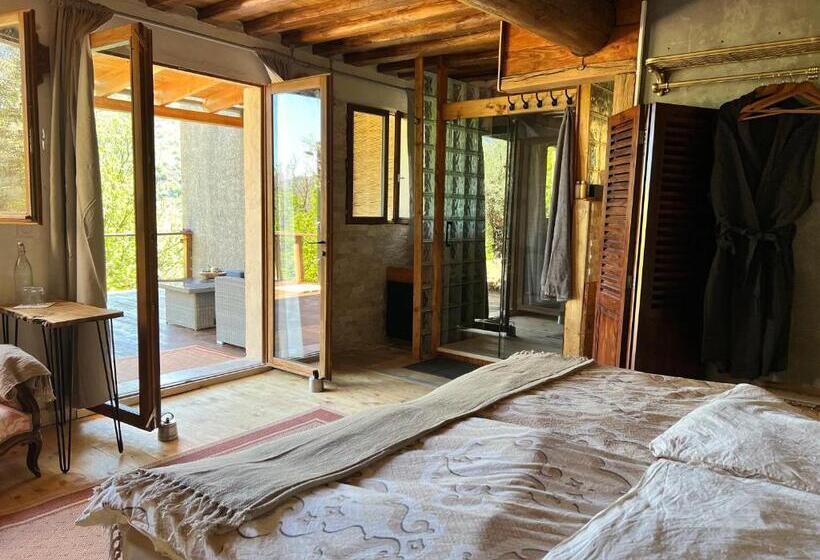 ベッドアンドブレックファースト Les Magnels