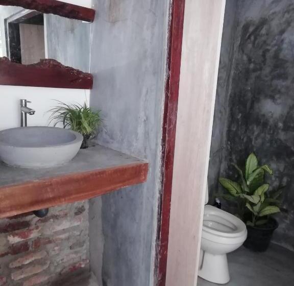 Hostel Aurora Weligama