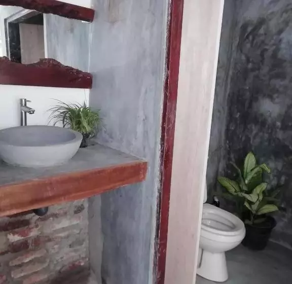 Hostel Aurora Weligama