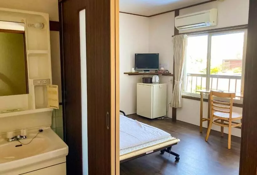 Hotelli おんせん民宿望海