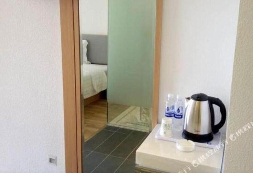 酒店 7 Days Inn Huizhou Danshui Yi Center