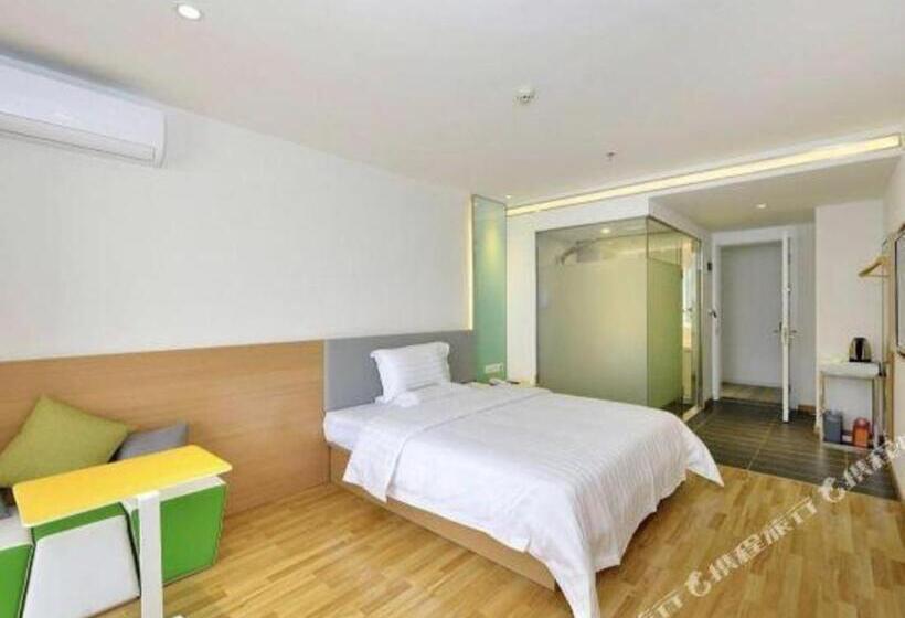 酒店 7 Days Inn Huizhou Danshui Yi Center