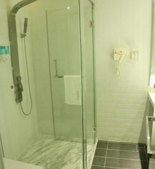 酒店 7 Days Inn Huizhou Danshui Yi Center