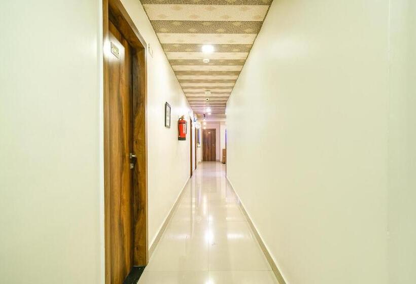 酒店 Fabexpress The King Palace