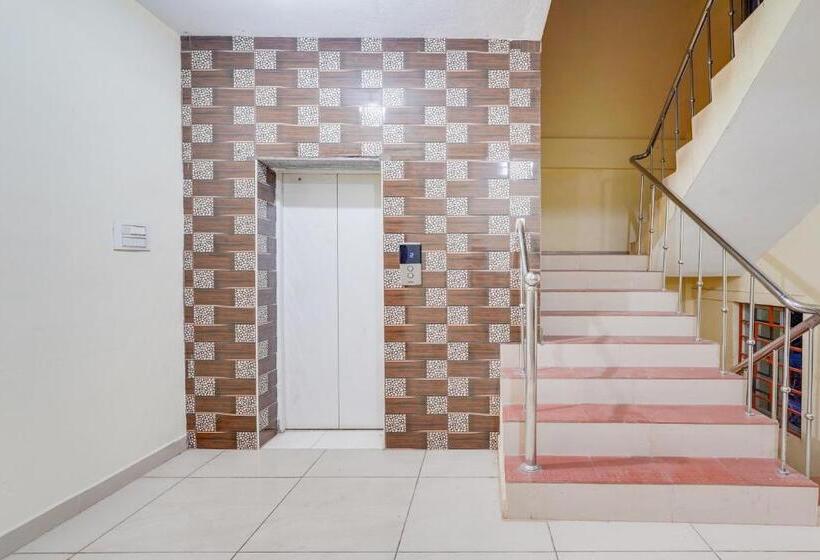 Super Hotel O Sharmila Guest House