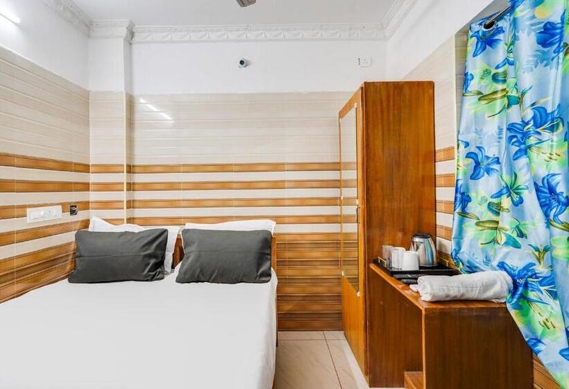 Super Hotel O Sharmila Guest House