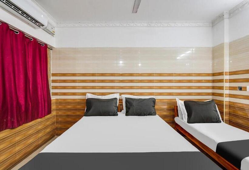 Super Hotel O Sharmila Guest House