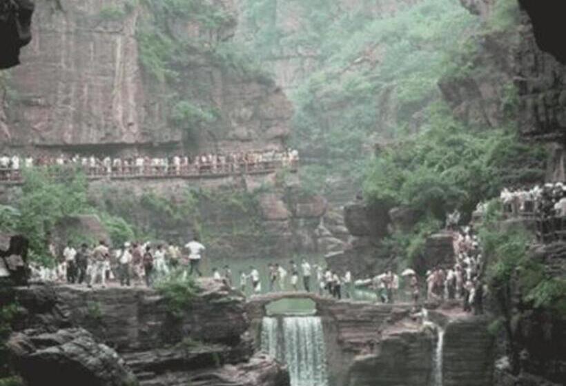 ホテル Zhengzhou Yiquan International