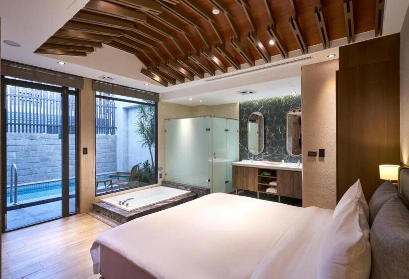 مُتل 和陽行館 Villa Bon Moment