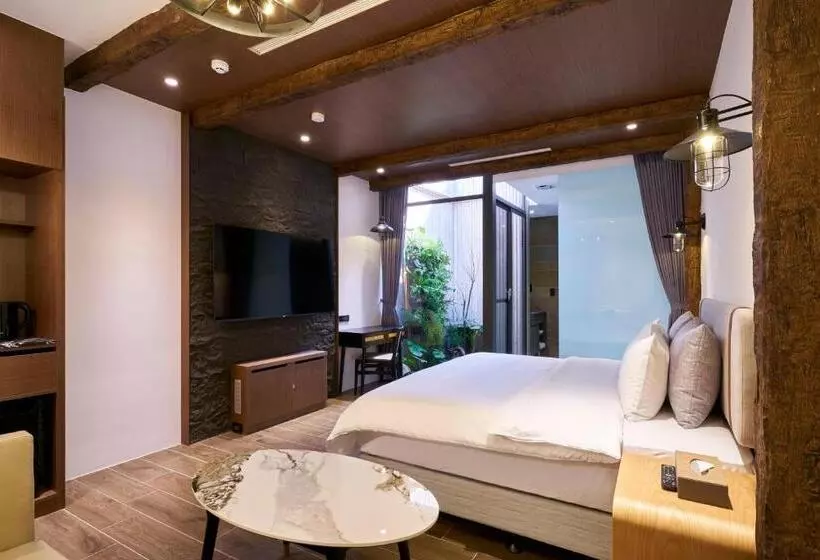 مُتل 和陽行館 Villa Bon Moment