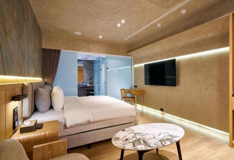 مُتل 和陽行館 Villa Bon Moment