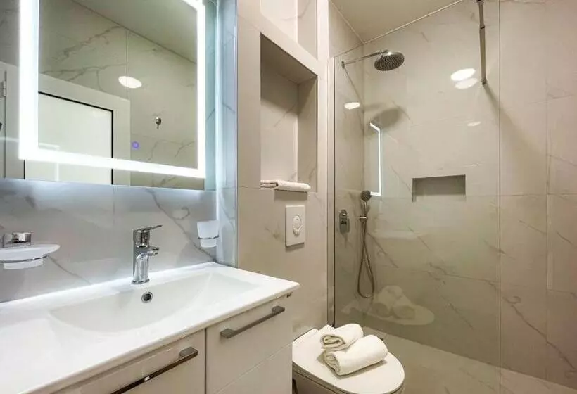 پانسیون Apartments Ali