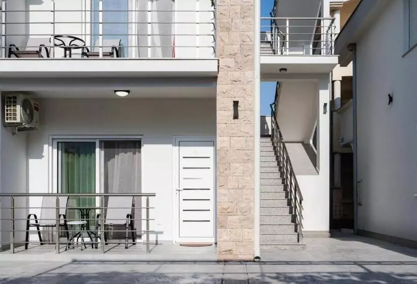 پانسیون Apartments Ali