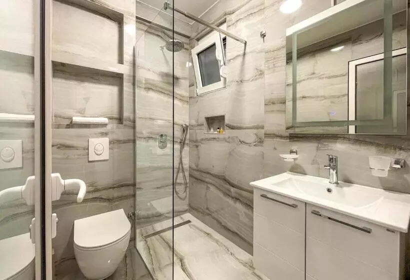 پانسیون Apartments Ali