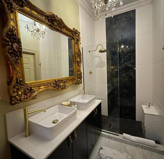 Pension At Kloof Accomodation