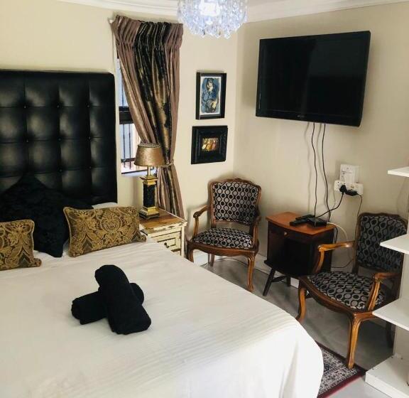 Pension At Kloof Accomodation