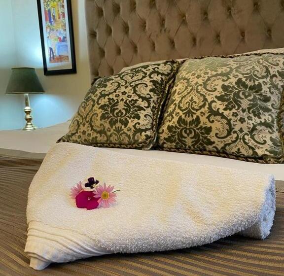 Pension At Kloof Accomodation