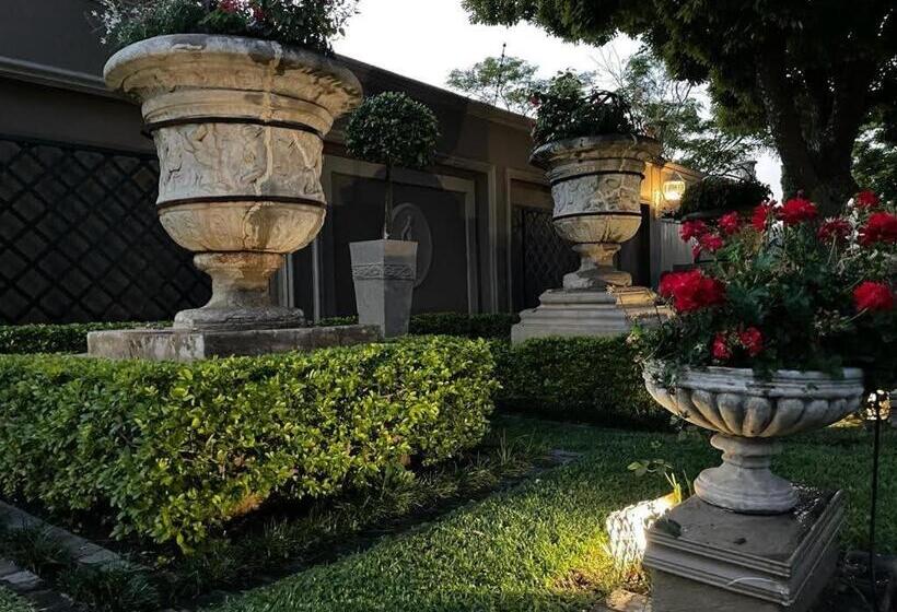 Pension At Kloof Accomodation