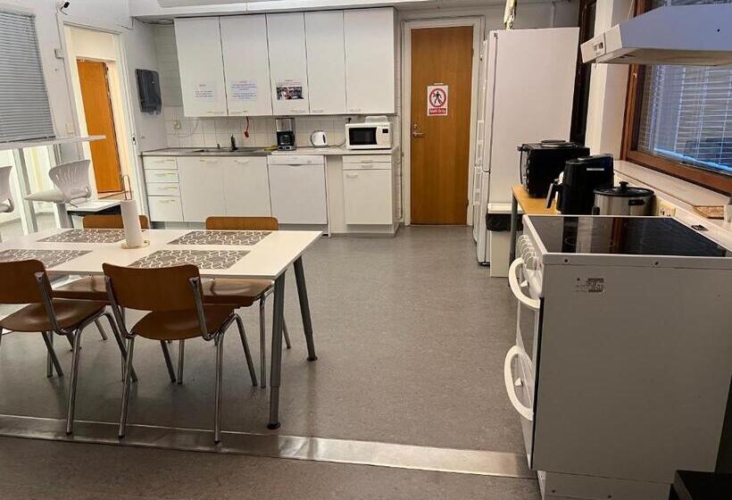 Pensionat Hmi Smart Group 210