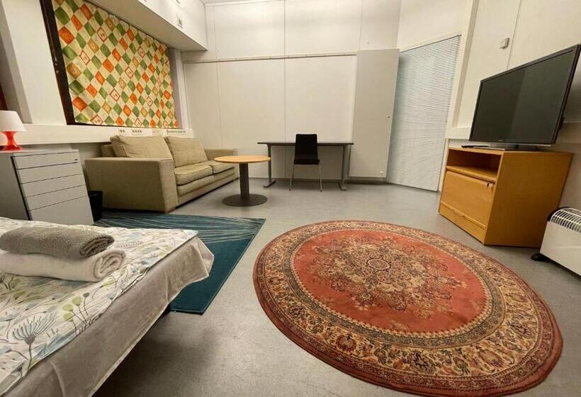 Pensionat Hmi Smart Group 210