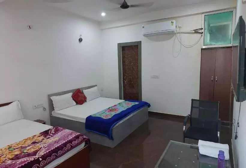 Pension Saritashray Seva Dham