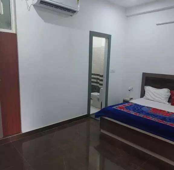 Pension Saritashray Seva Dham