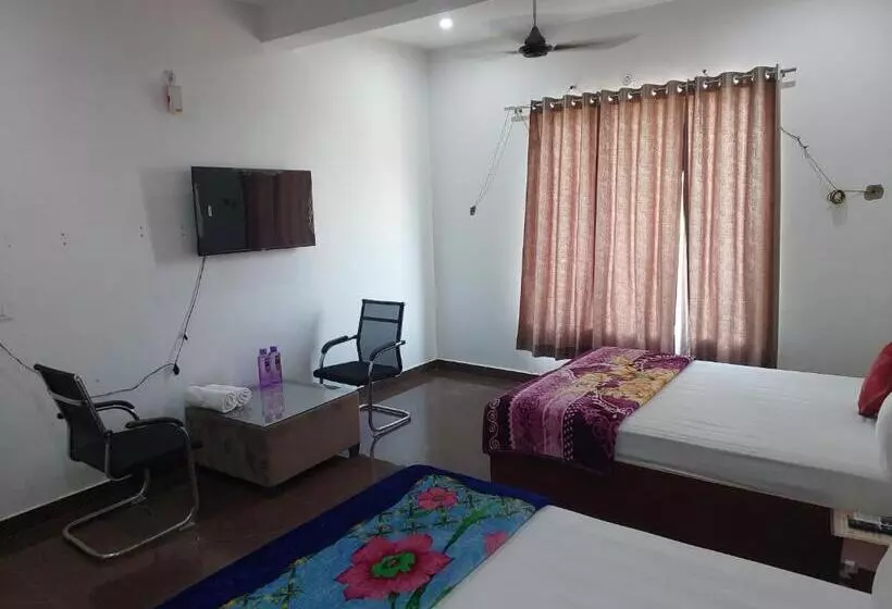 Pension Saritashray Seva Dham