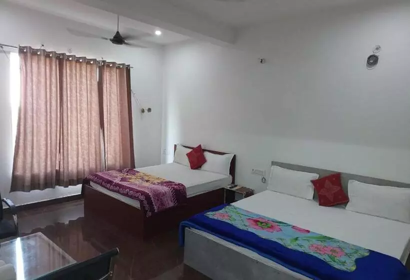 Pension Saritashray Seva Dham