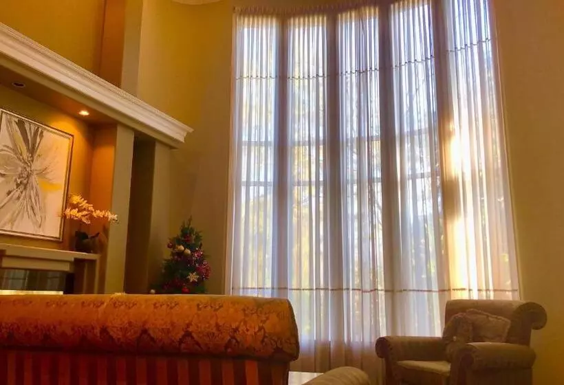 ペンション Vancouver Airport Blueberry Manor