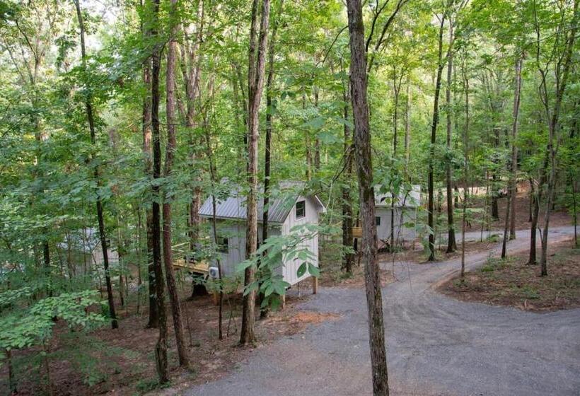 Курорт Birch Luxury Treehouse Near Lake Guntersville
