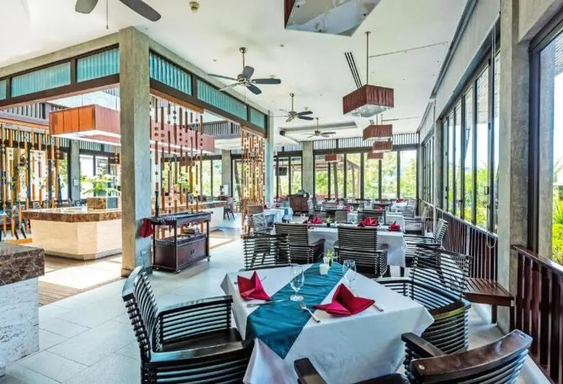 リゾートホテル Club Wyndham Sea Pearl Phuket