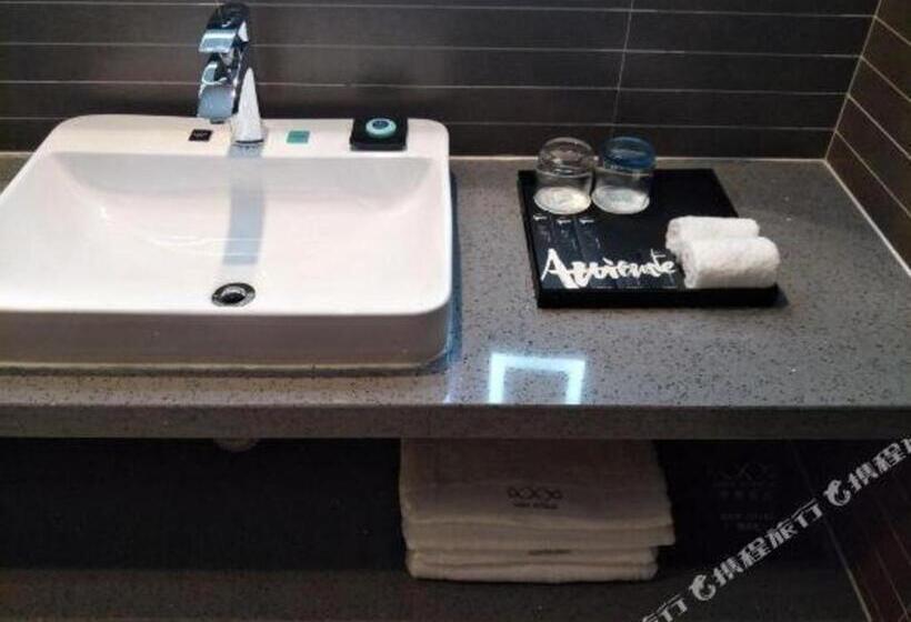 Xana Hotelle Hefei Lujiang Zhouyu Avenue