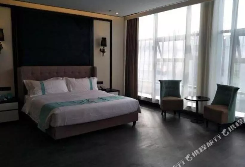Xana Hotelle Hefei Lujiang Zhouyu Avenue