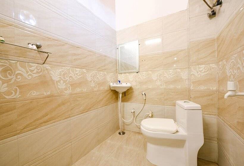 Fabhotel Capital Inn