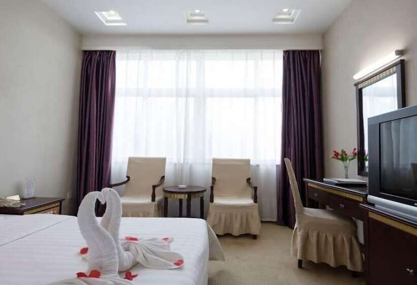 Days Hotel By Wyndham Hengyang Nanyue