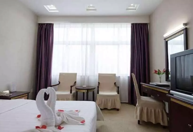 Days Hotel By Wyndham Hengyang Nanyue