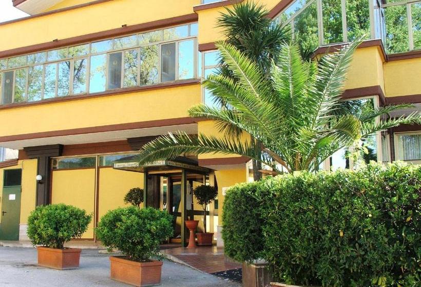 בית מלון כפרי Cristal