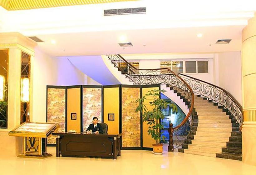 בית מלון כפרי Harbour Plaza