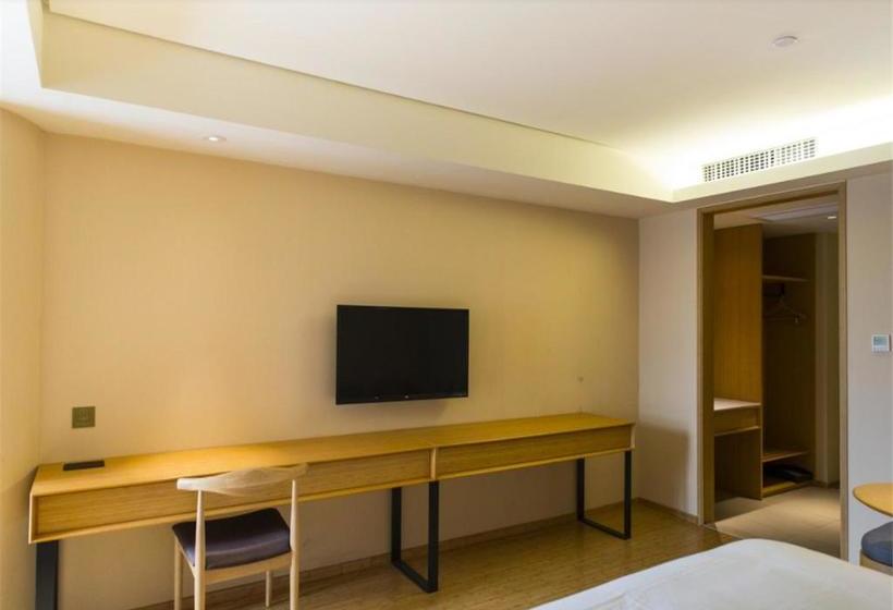 Ji Hotel Panjin Railway Station