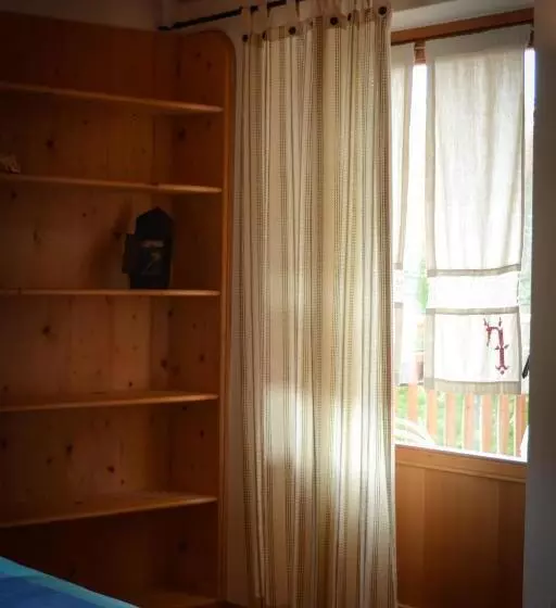 تختخواب و صبحانه Casa Acquariana
