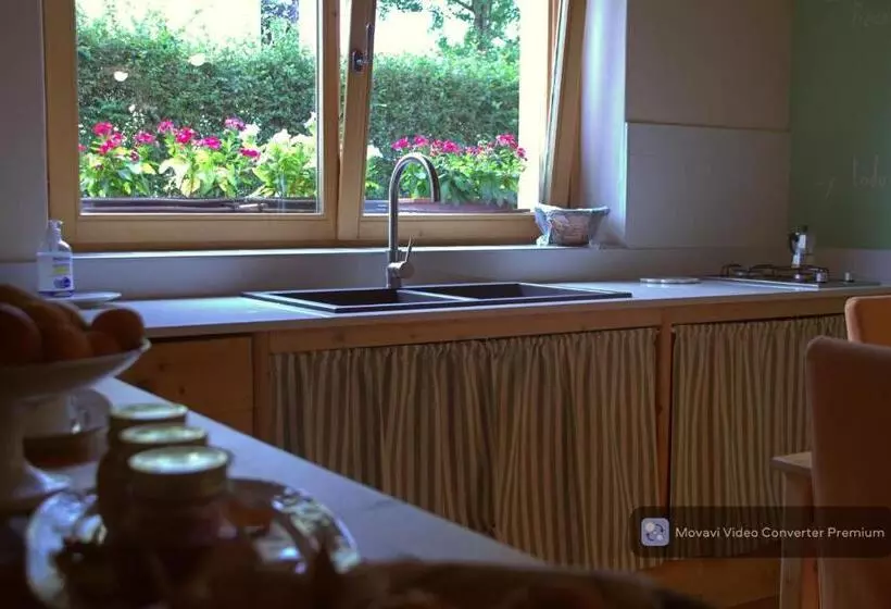 تختخواب و صبحانه Casa Acquariana