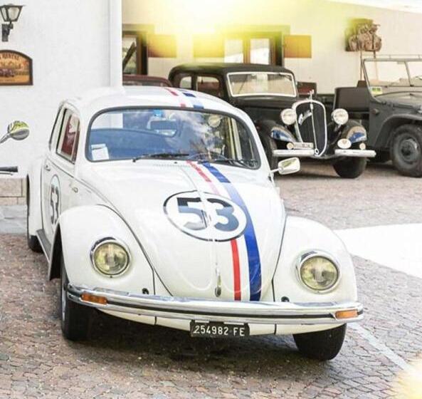 Отель Al Plan, A Mountain Moving