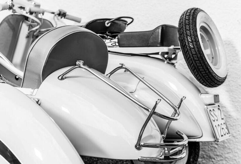 Отель Al Plan, A Mountain Moving