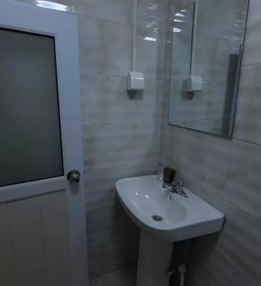 Changsha Zhongtian Hibiscus Land International Hostel