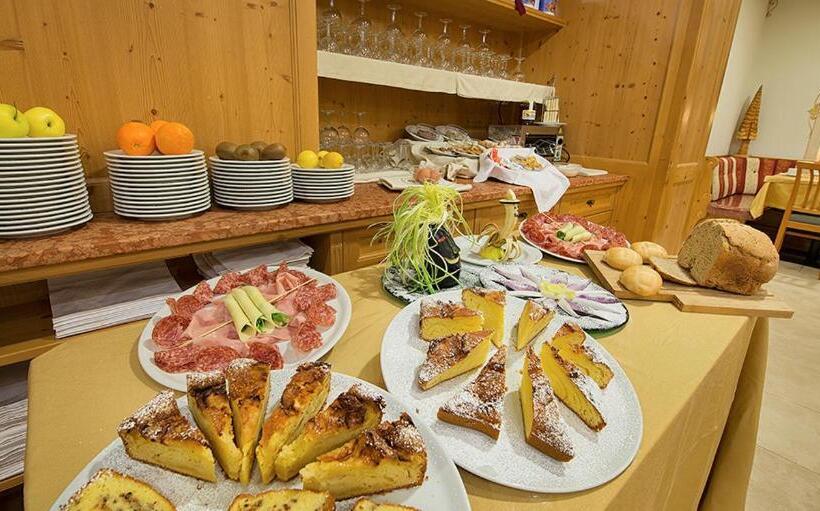 Отель Cristallo