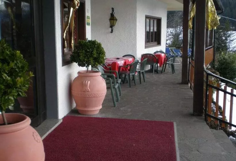 Hotelli Residence La Rosa