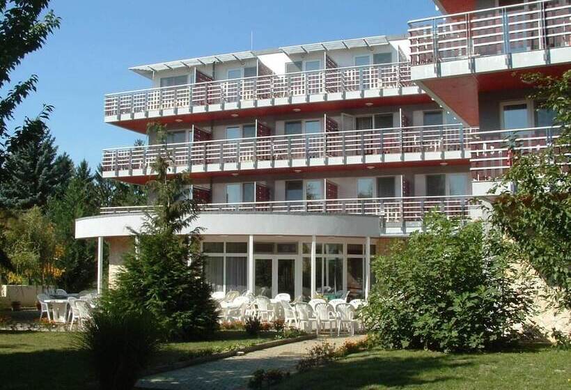 בית מלון כפרי Well