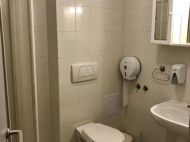 בית מלון כפרי Well