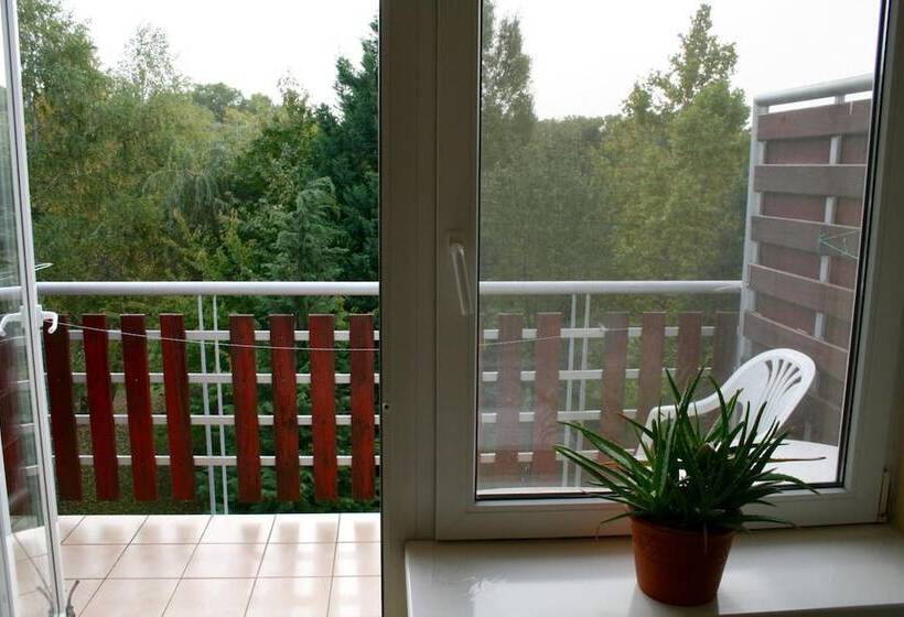 בית מלון כפרי Well