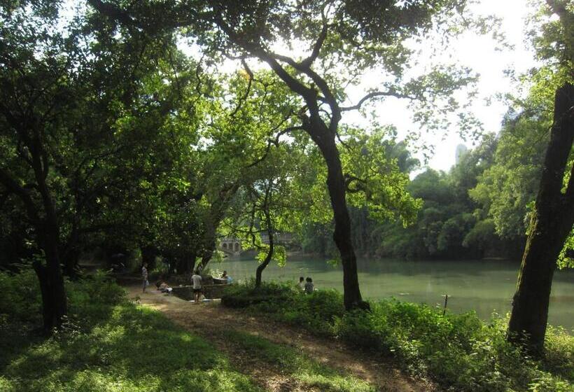 فندق صغير Yangshuo Xingping This Old Place Li River Inn